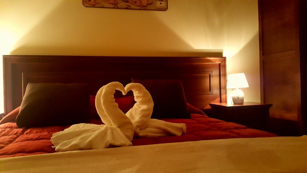 Aparthotel Park & *